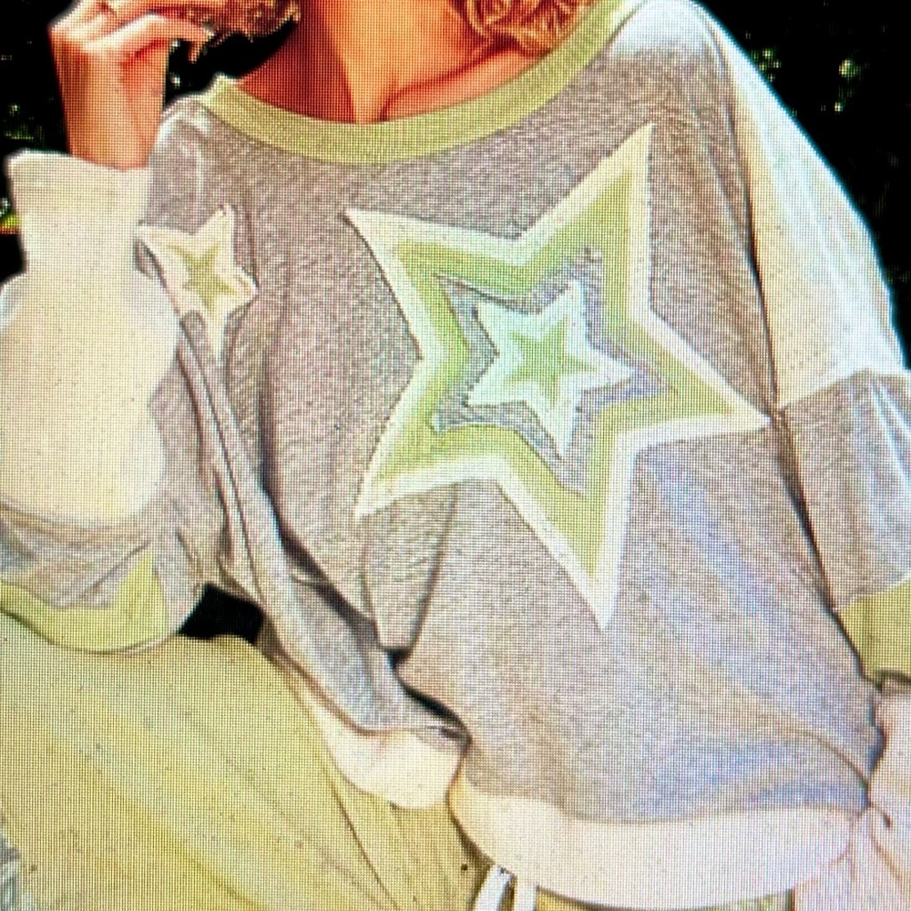 NWT Pol Star Pattern Gray and Green Sweatshirt